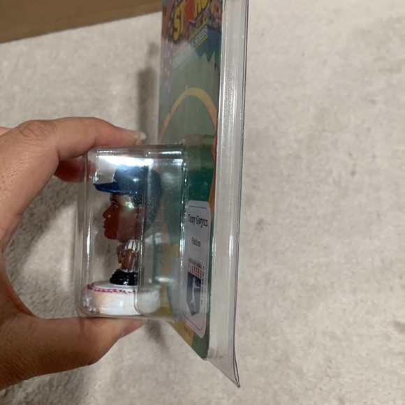 Original Micro Stars, Tony Gwynn - Picture 3 of 4